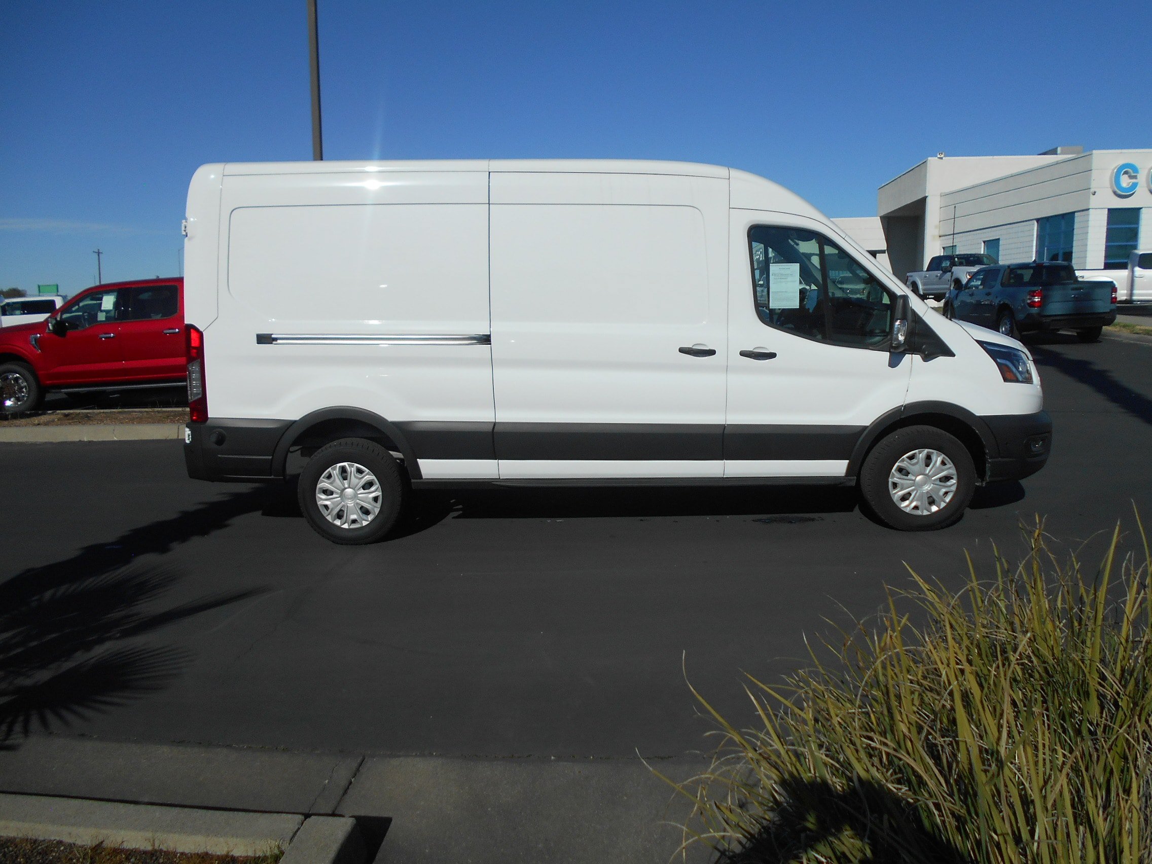 Used 2022 Ford E-Transit Medium Roof w/ Load Area Protection Package RWD image 3