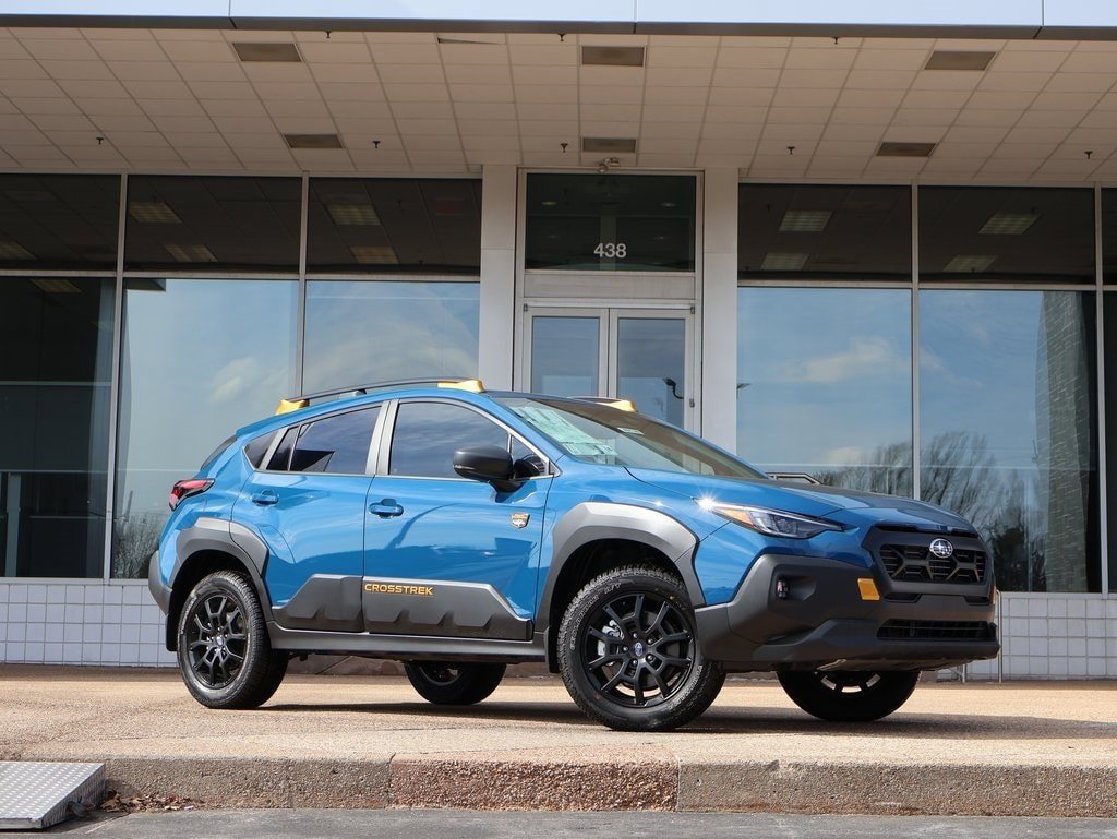 New 2026 Subaru Crosstrek 2.5i Wilderness w/ Crosstrek Mirror Package AWD/4WD image 2