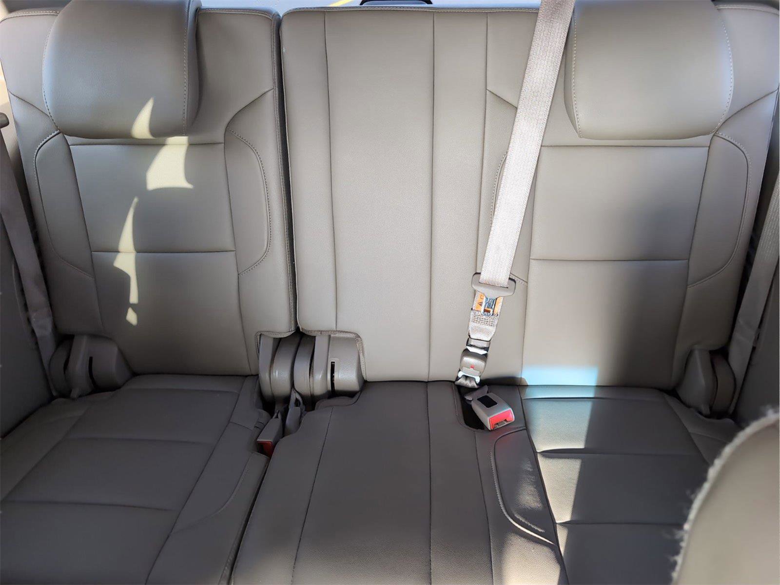 Used 2016 Chevrolet Tahoe LT RWD image 30
