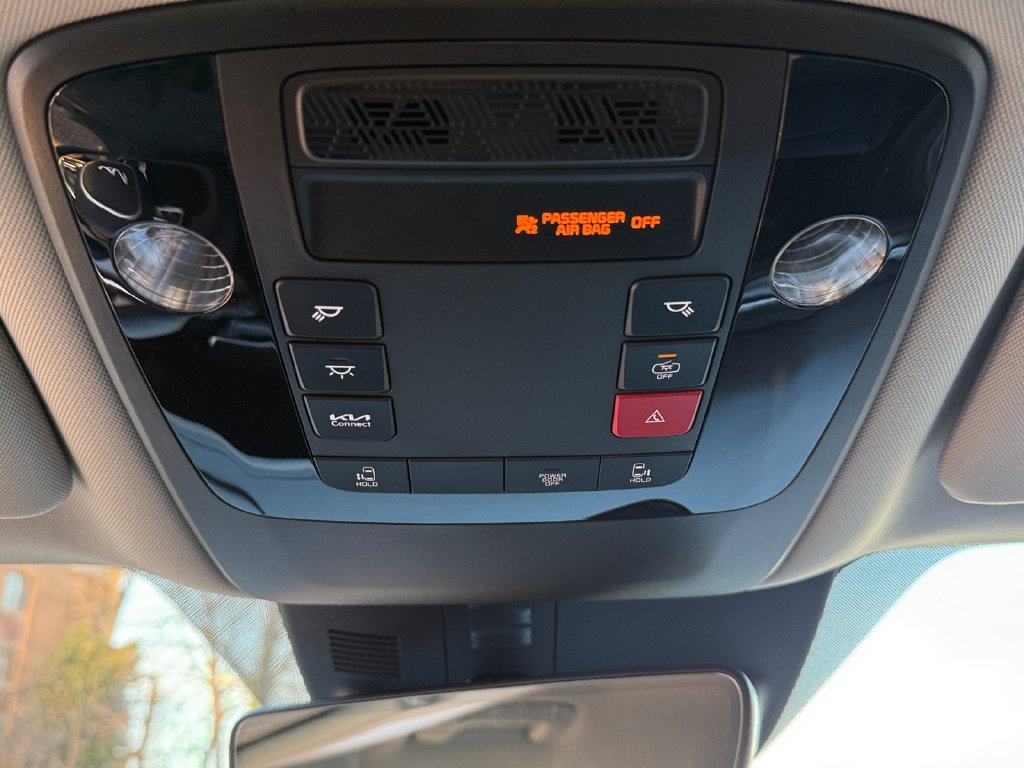 New 2026 Kia Carnival FWD image 21