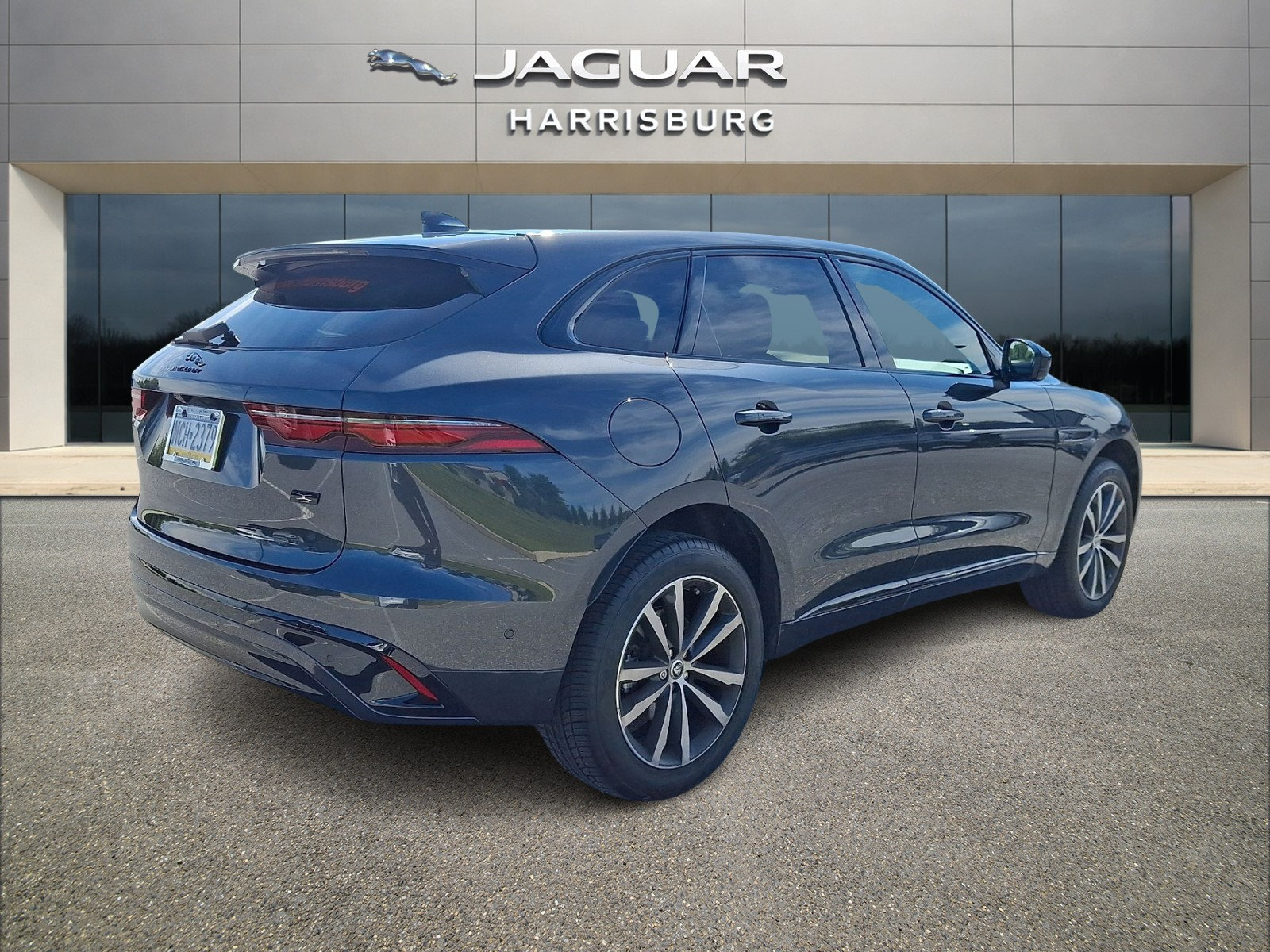 New 2026 Jaguar F-PACE R-Dynamic S AWD/4WD image 4