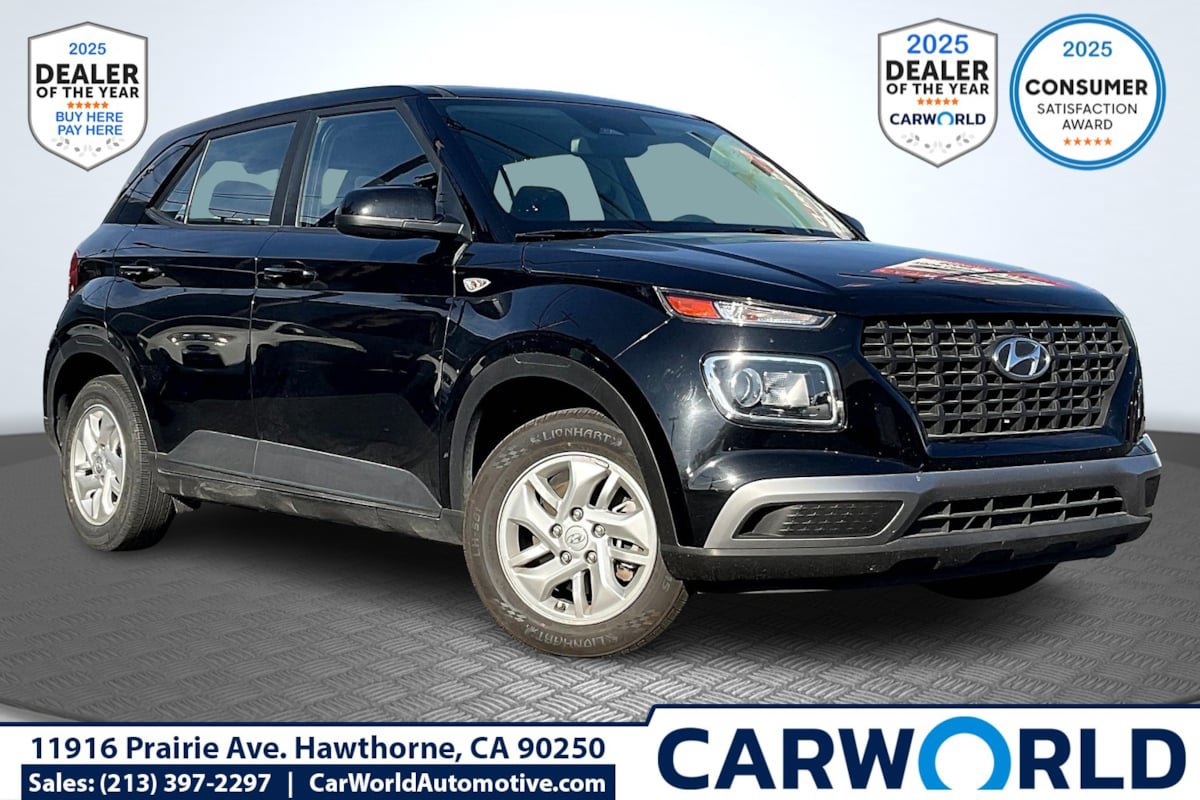Used 2024 Hyundai Venue SE FWD image 1