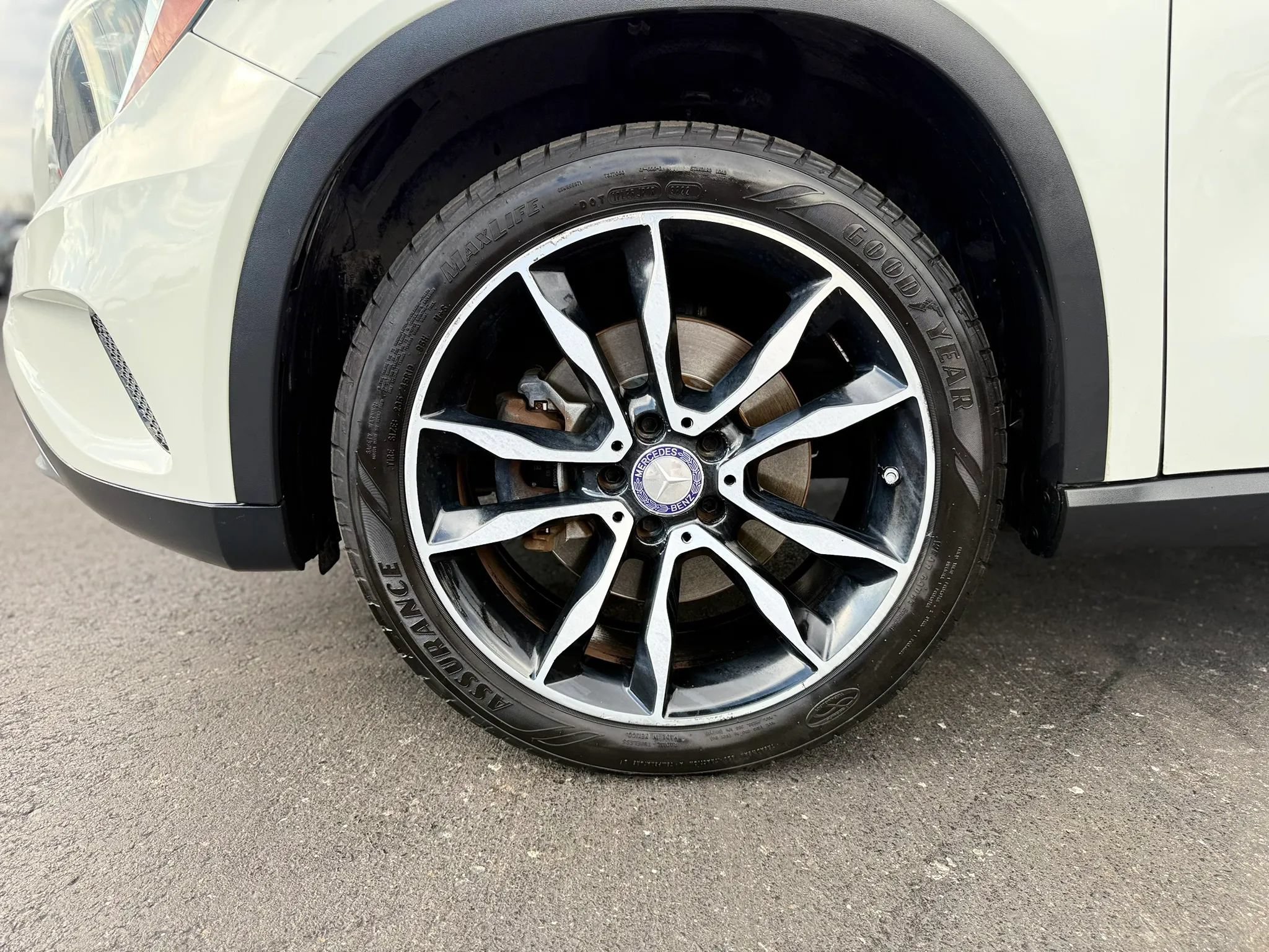 Used 2015 Mercedes-Benz GLA 250 image 40