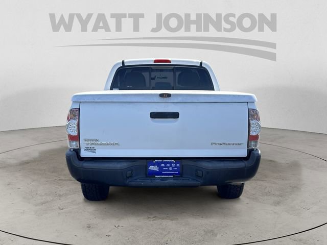 Used 2014 Toyota Tacoma PreRunner w/ Convenience Package RWD image 4