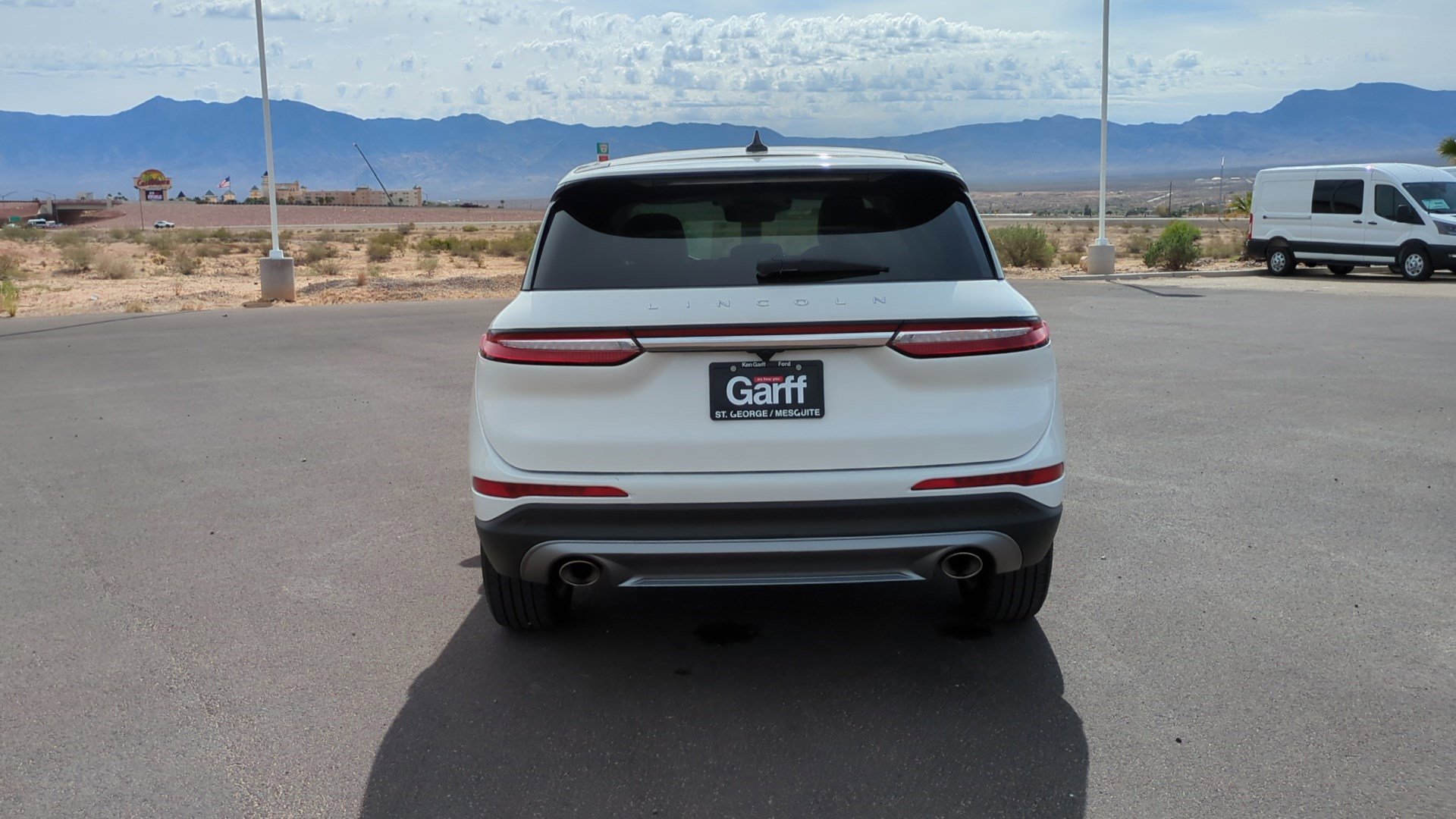 Used 2025 Lincoln Corsair Reserve image 4