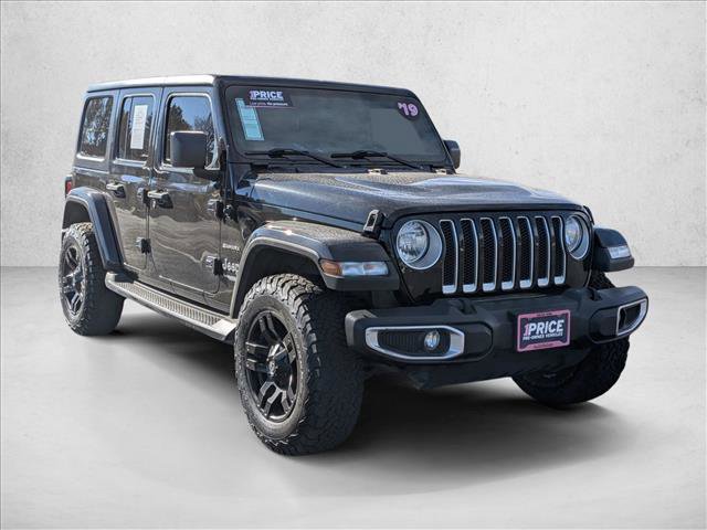 Used 2019 Jeep Wrangler Unlimited Sahara image 3