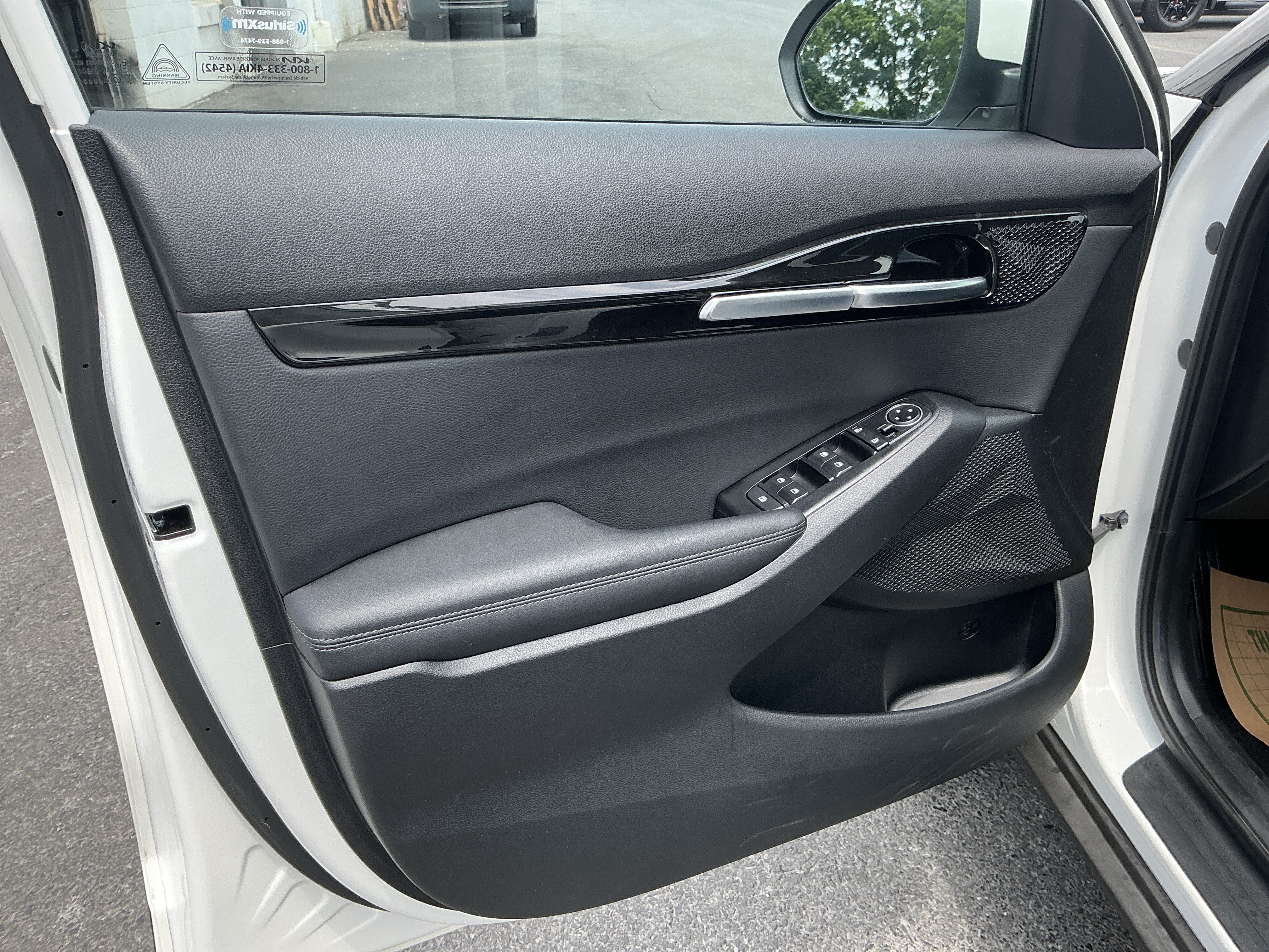 Used 2024 Kia Seltos X-Line AWD/4WD image 13