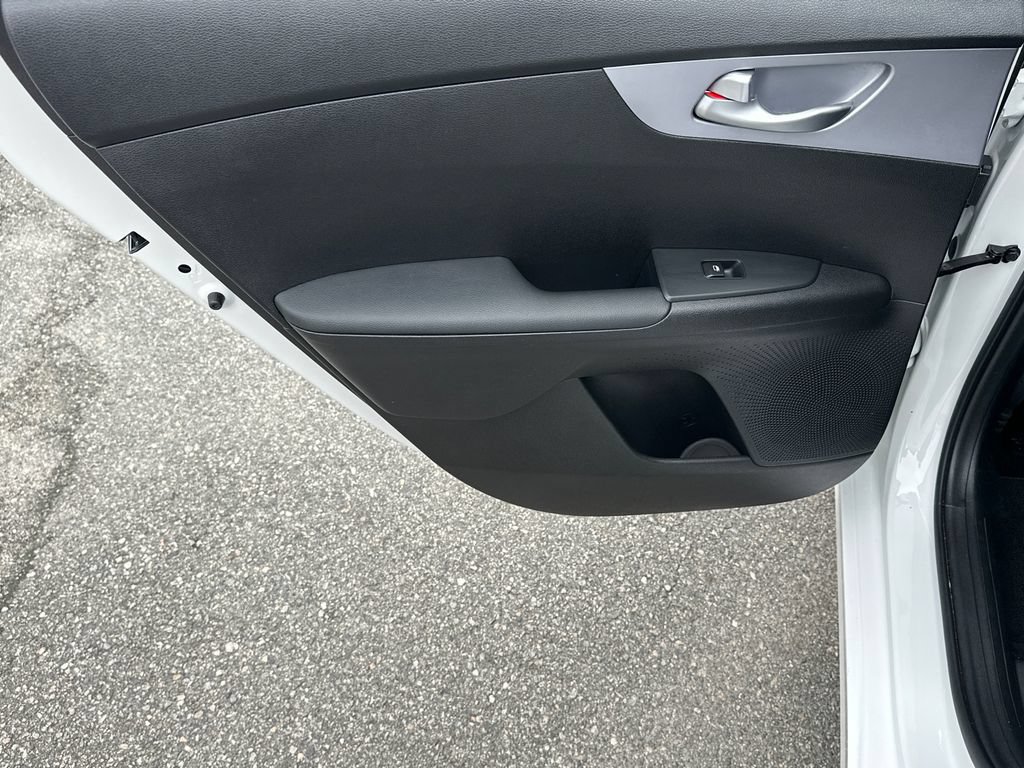 Certified 2024 Kia Forte LXS FWD image 21