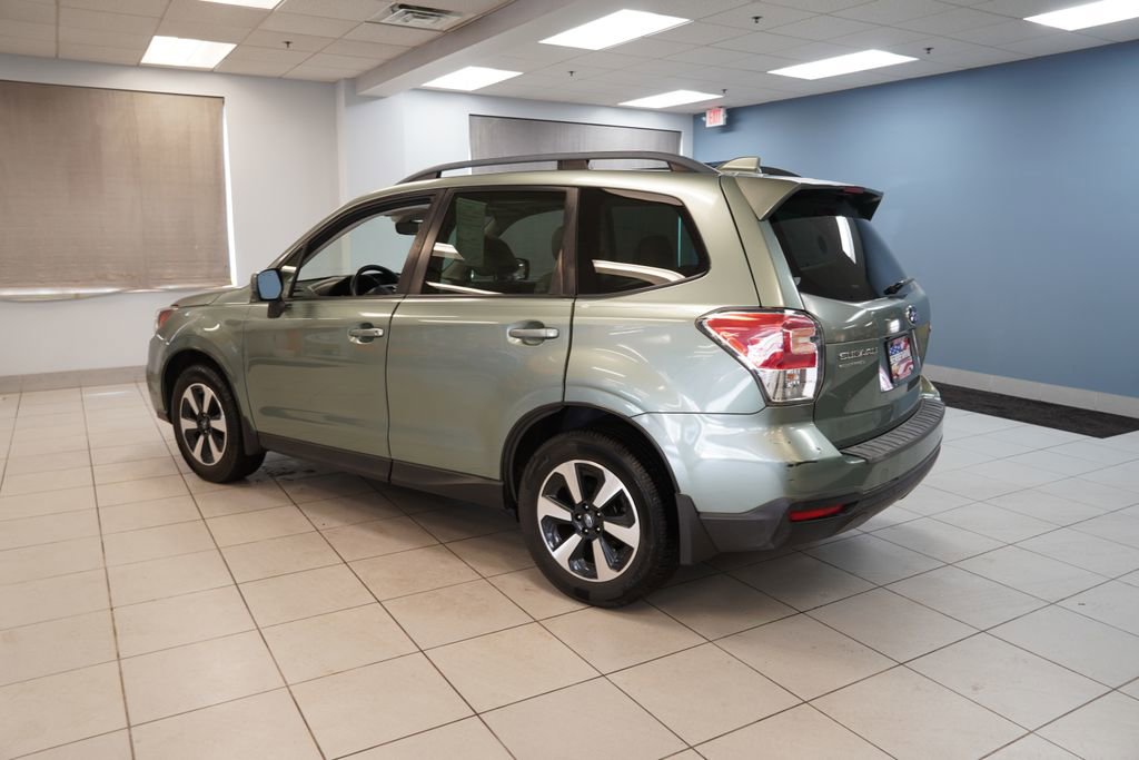 Used 2018 Subaru Forester 2.5i Premium image 4