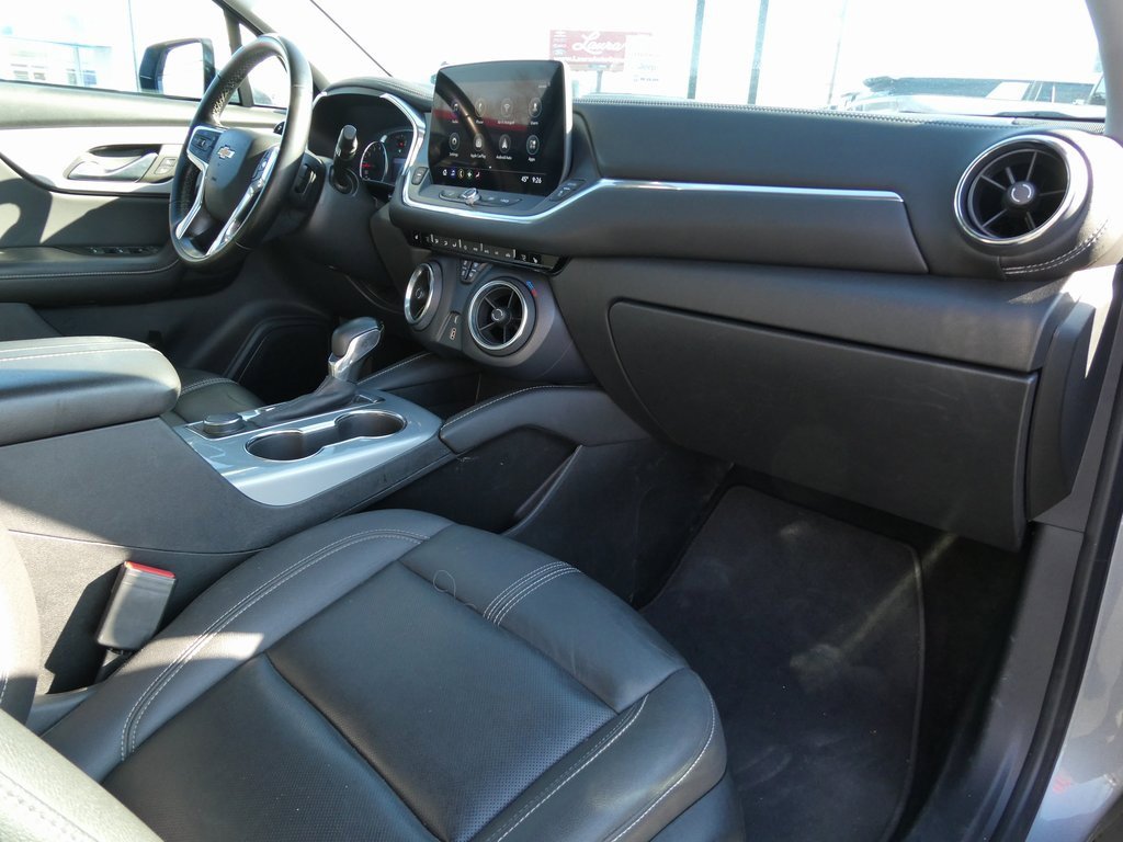 Used 2023 Chevrolet Blazer LT image 13