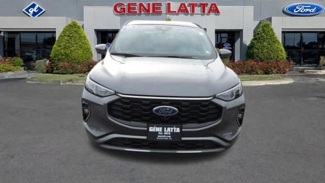 Certified 2023 Ford Escape ST-Line Elite w/ Premium Technology Package image 11