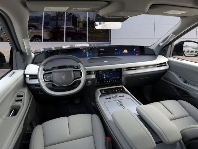 New 2025 Lincoln Navigator L Reserve AWD/4WD image 9