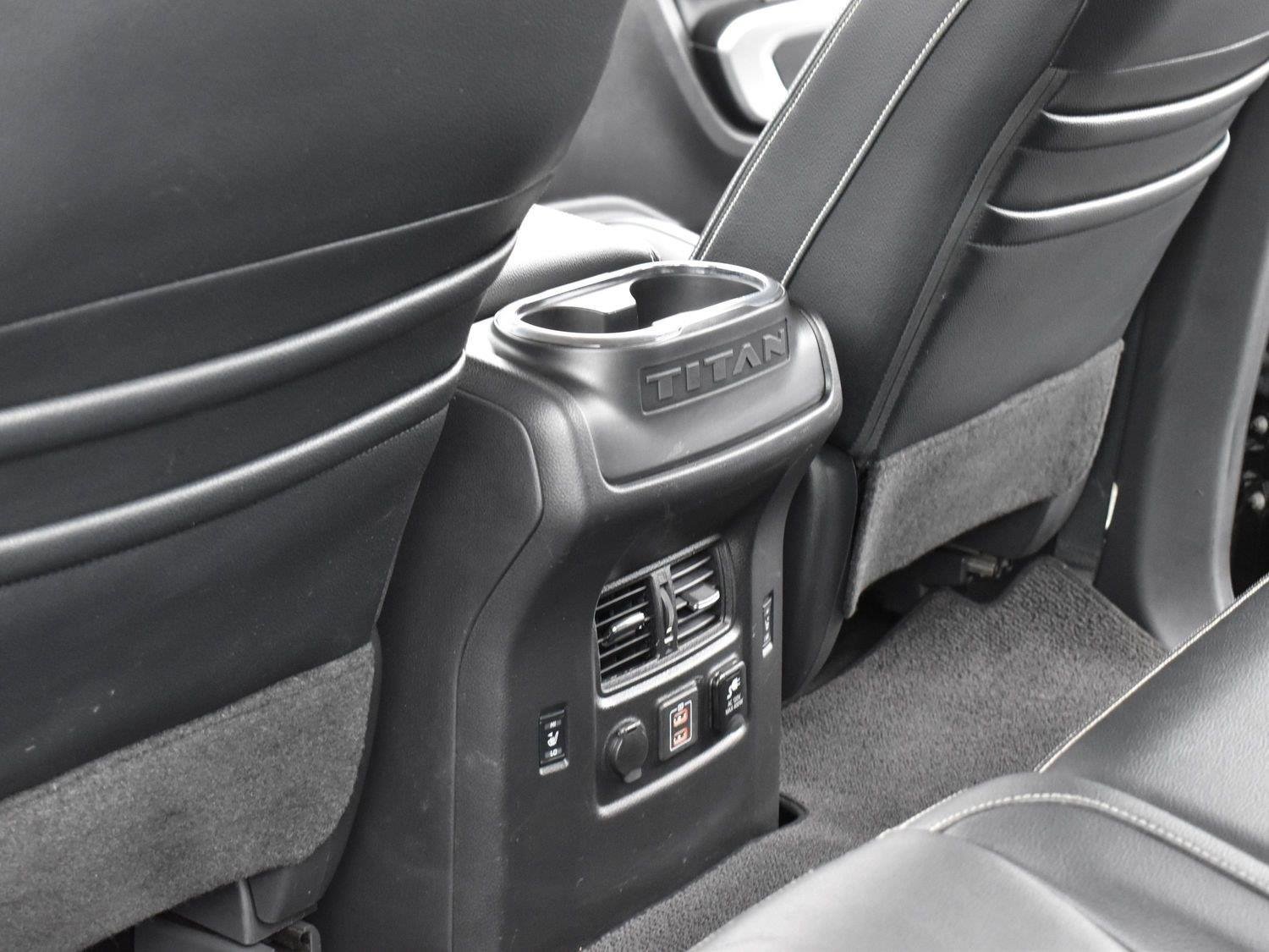 Used 2019 Nissan Titan PRO-4X w/ Pro-4x Convenience Package AWD/4WD image 29