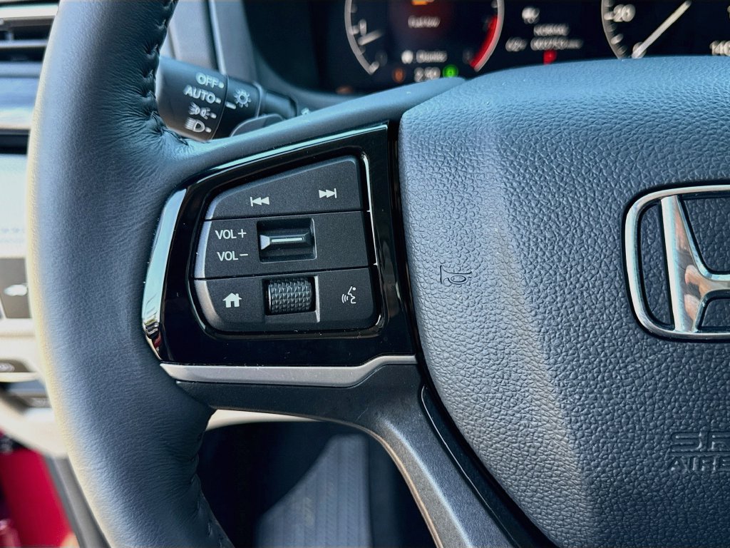 Used 2026 Honda Odyssey Elite image 19