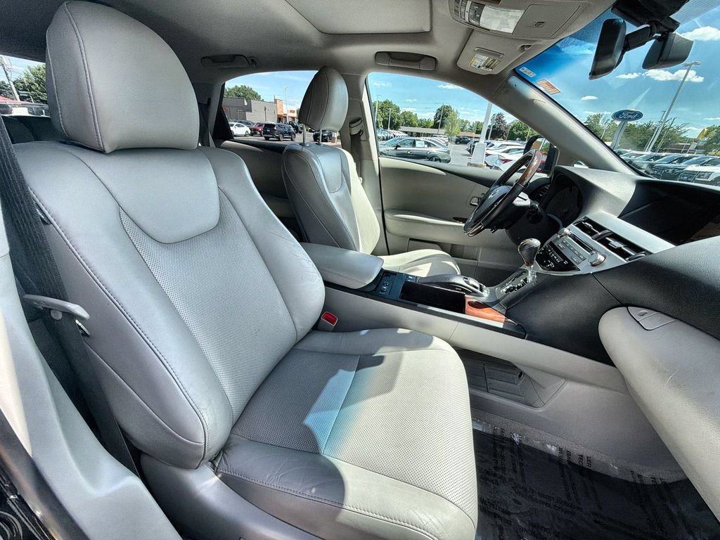 Used 2011 Lexus RX 350 AWD w/ Premium Pkg image 25
