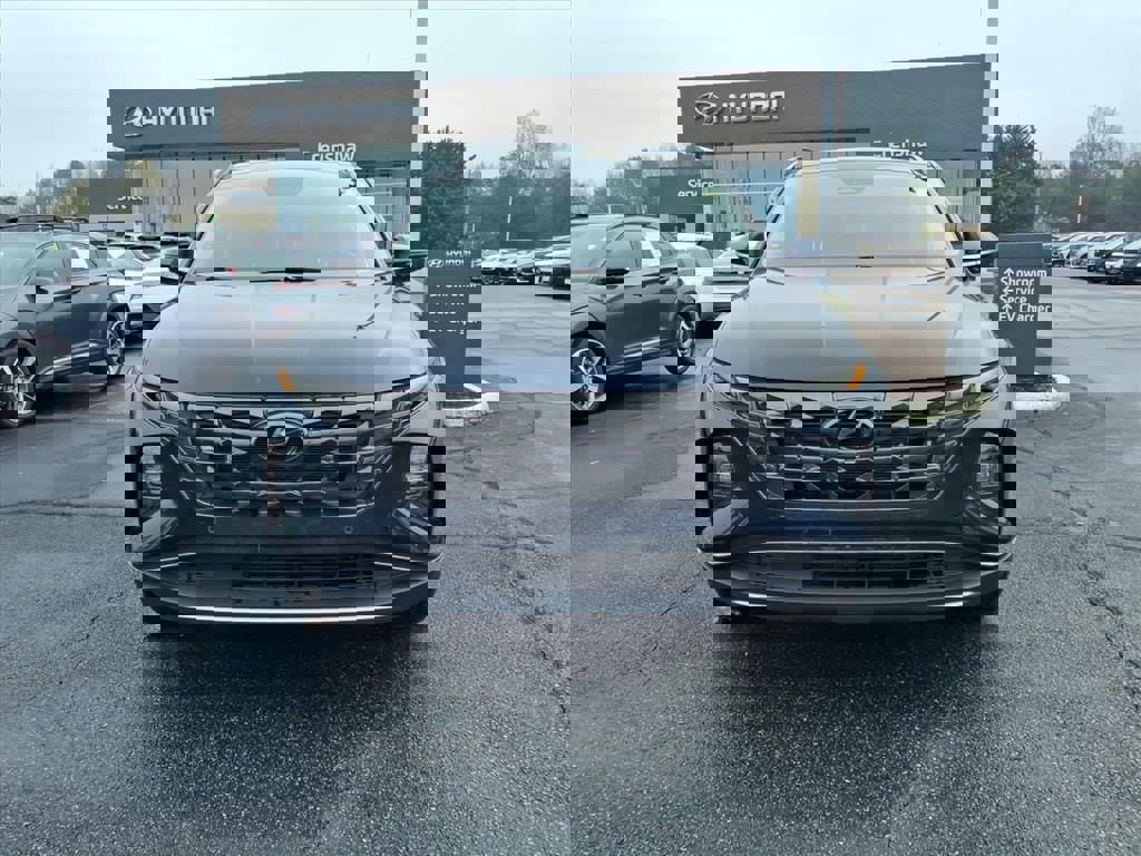 Used 2022 Hyundai Tucson Limited w/ Cargo Package image 2