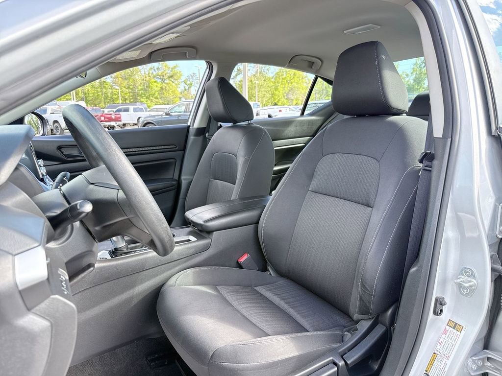 Used 2023 Nissan Altima 2.5 S image 11