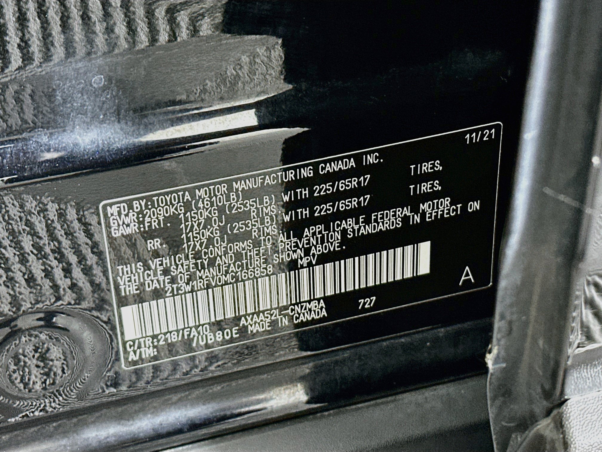 Used 2021 Toyota RAV4 XLE w/ Convenience Package FWD image 12
