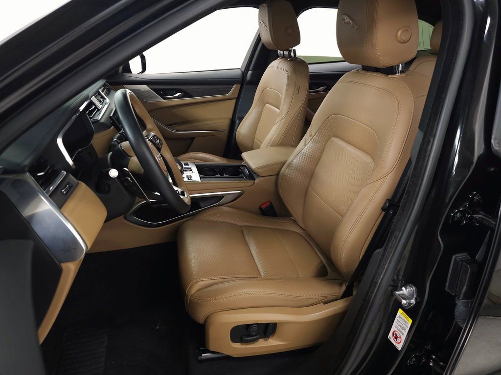 Used 2023 Jaguar F-PACE S image 17