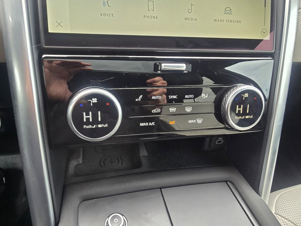 Used 2023 Land Rover Discovery S R-Dynamic image 24