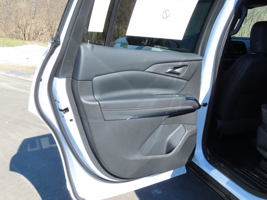 New 2026 Chevrolet Traverse Z71 image 25