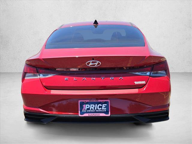 Certified 2023 Hyundai Elantra SEL FWD image 6
