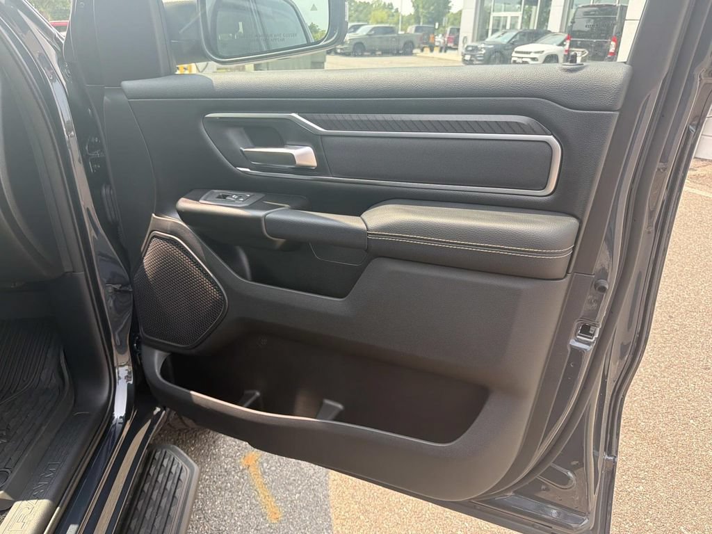 New 2026 RAM 1500 Big Horn AWD/4WD image 25