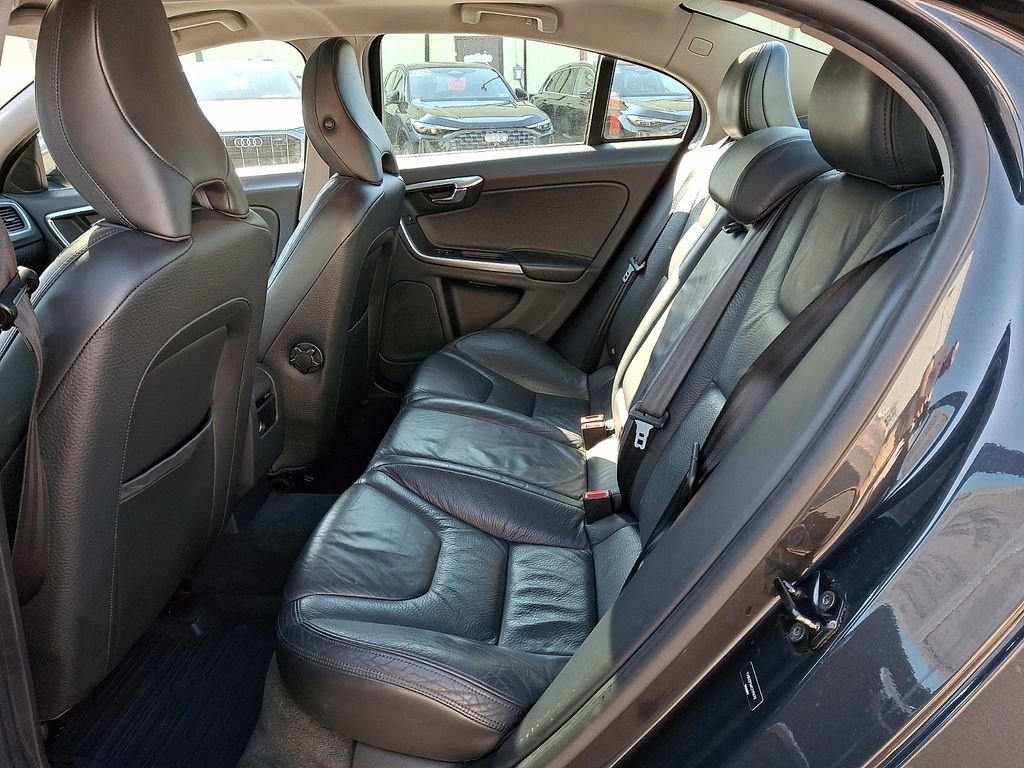 Used 2012 Volvo S60 T5 w/ Climate Pkg FWD image 10