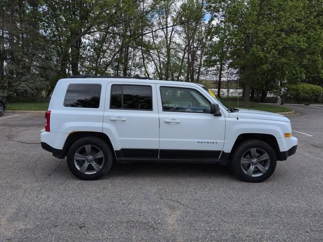 Used 2015 Jeep Patriot High Altitude FWD image 2