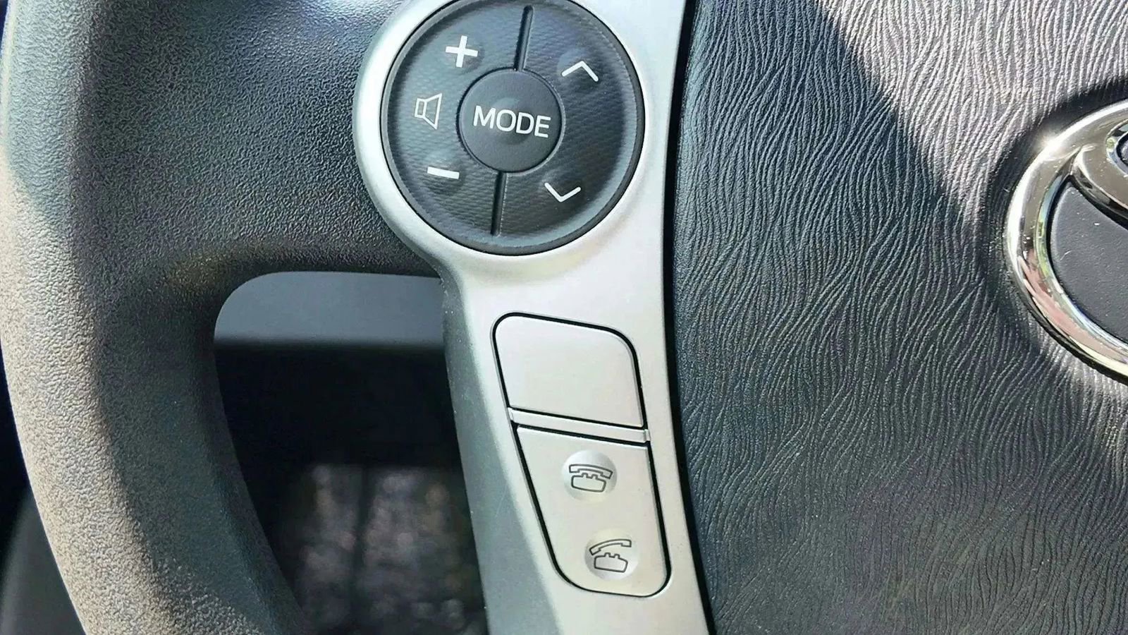 Used 2014 Toyota Prius C Two image 16