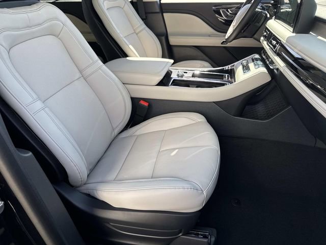 New 2026 Lincoln Aviator Reserve w/ Illumination Package image 9