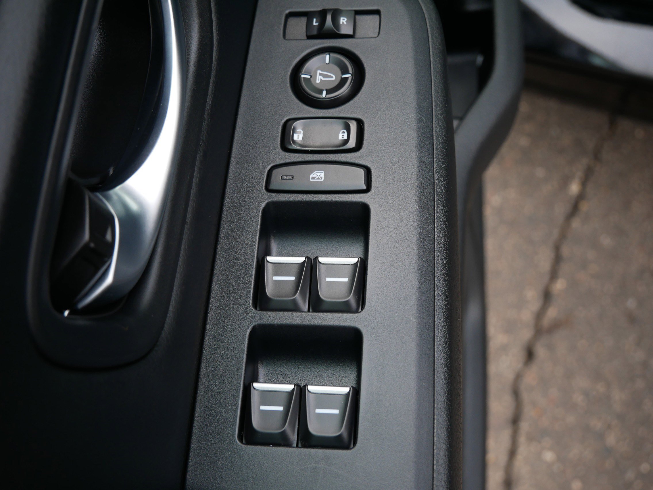 Used 2024 Honda Pilot EX-L image 19