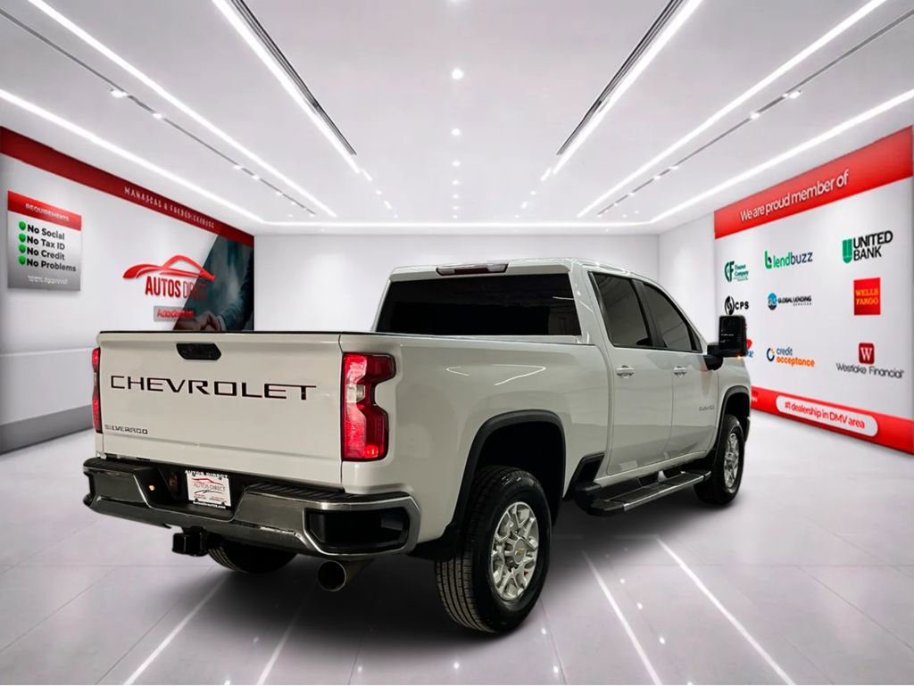 Used 2023 Chevrolet Silverado 2500 LT w/ Convenience Package image 7