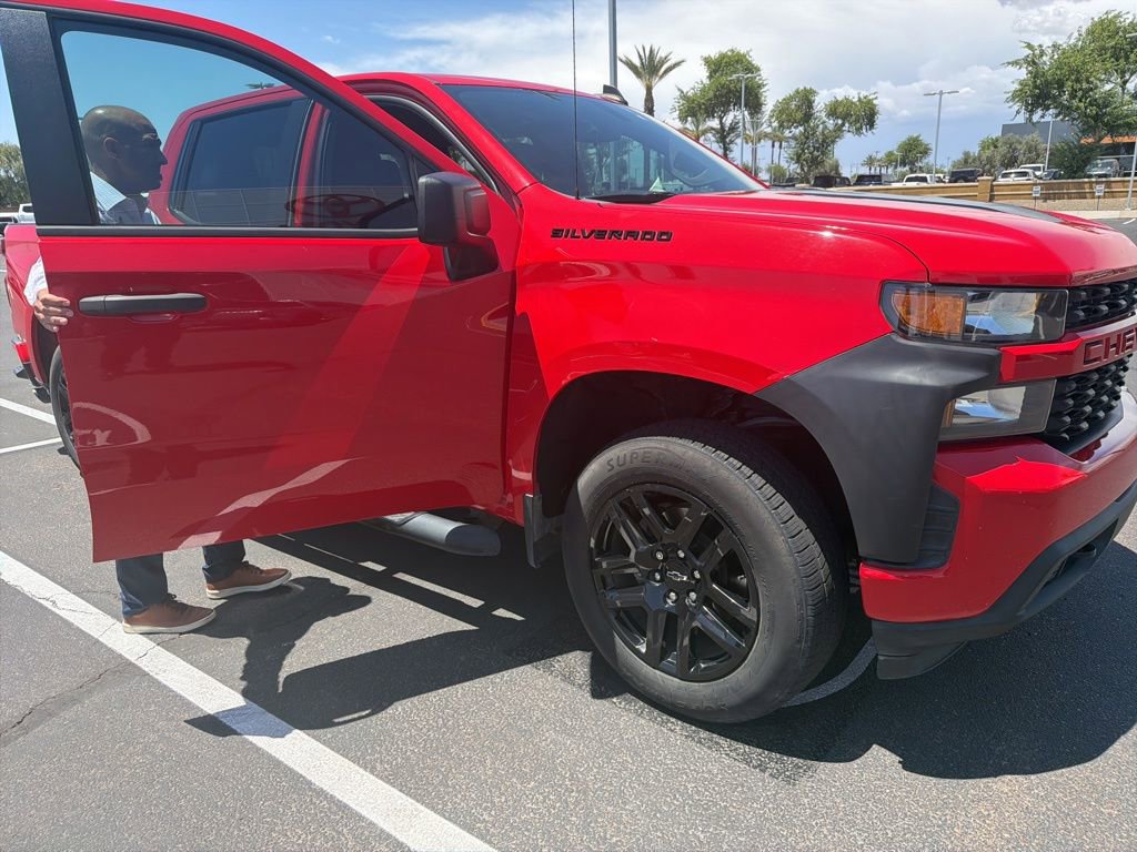 Used 2020 Chevrolet Silverado 1500 Custom w/ Rally Edition RWD image 3