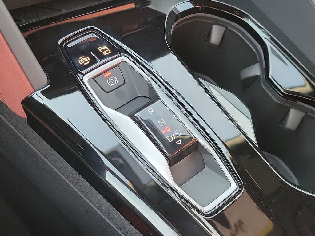New 2026 Audi SQ5 Prestige AWD/4WD image 17