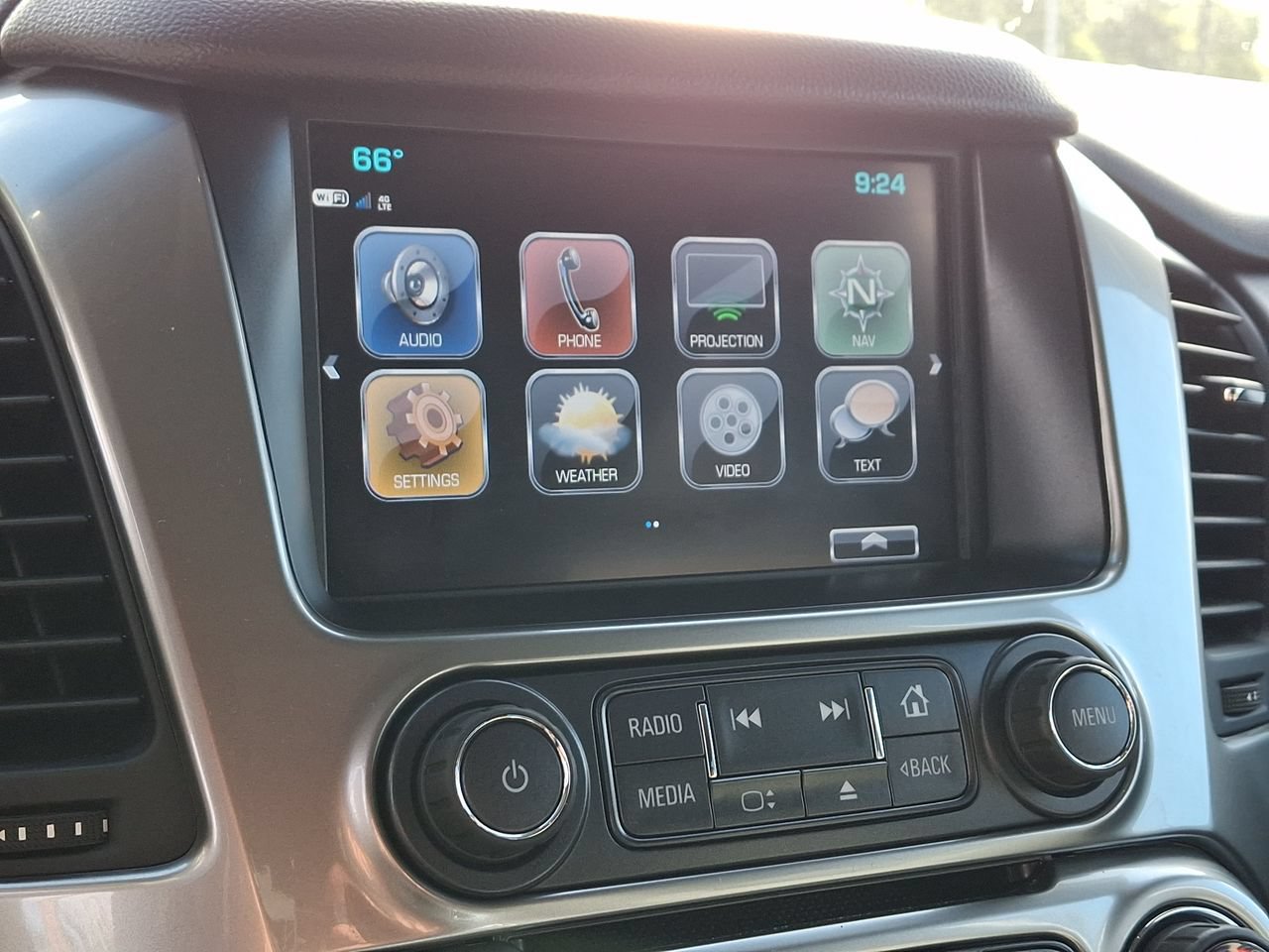 Certified 2018 Chevrolet Tahoe LT AWD/4WD image 14