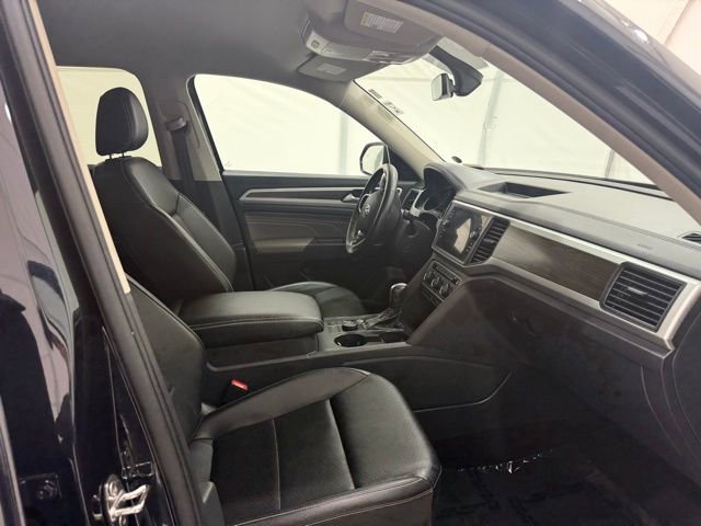 Used 2021 Volkswagen Atlas SE image 14