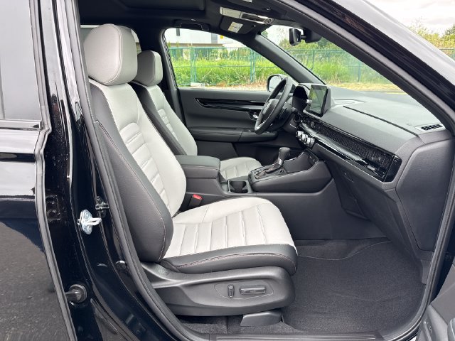 Certified 2026 Honda CR-V Sport Touring image 10