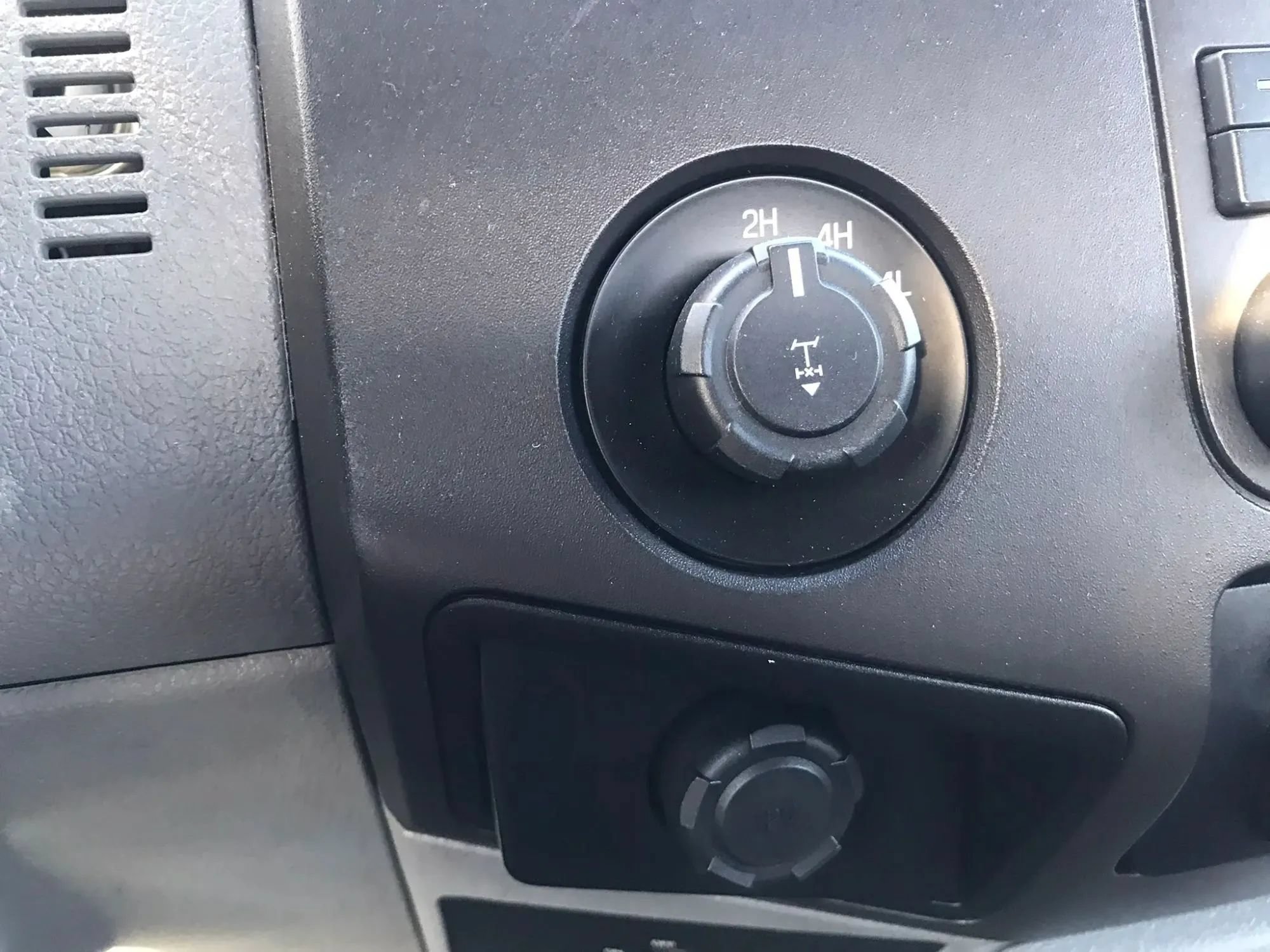 Used 2016 Ford F350 XL AWD/4WD image 19