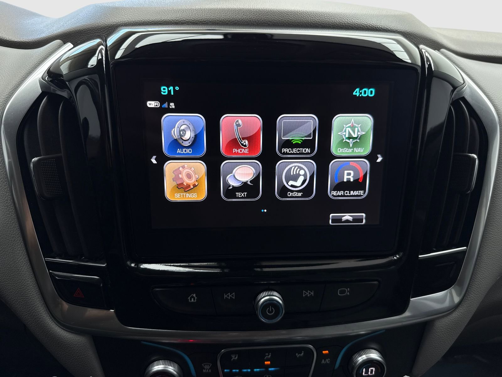 Used 2019 Chevrolet Traverse LT image 27