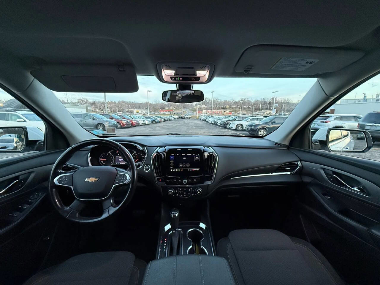 Used 2020 Chevrolet Traverse LT AWD/4WD image 19