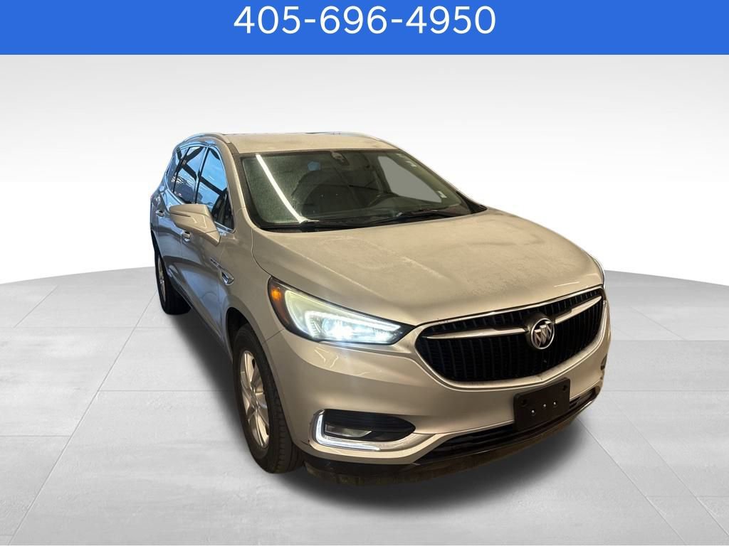 Used 2019 Buick Enclave Essence image 2