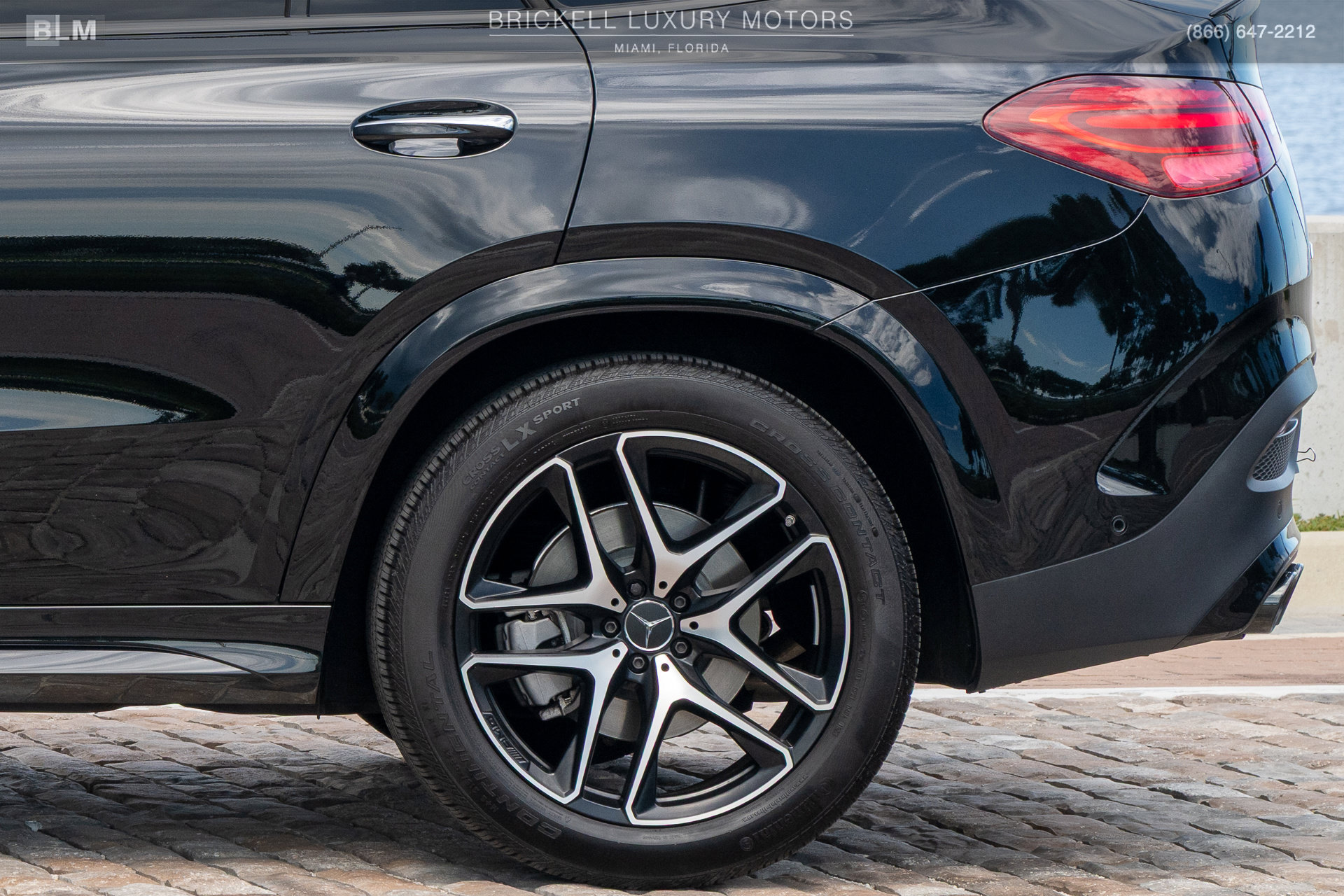 Used 2024 Mercedes-Benz GLE 53 AMG 4MATIC Coupe w/ Driver Assistance Package image 58