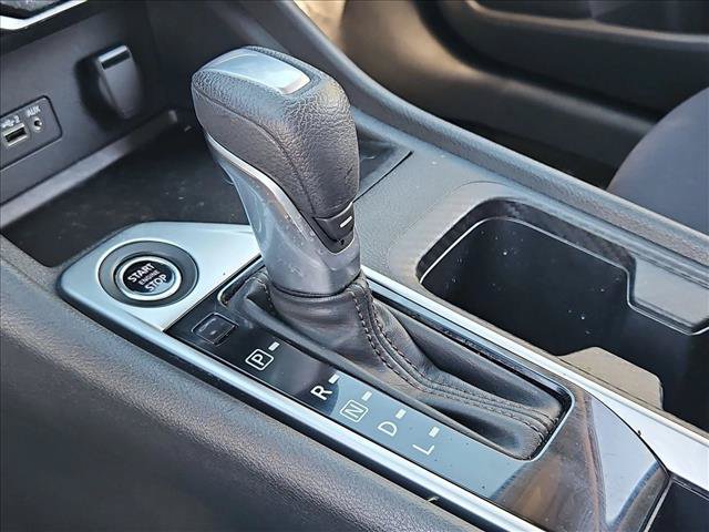 Used 2022 Nissan Sentra SV w/ Trunk Package FWD image 12