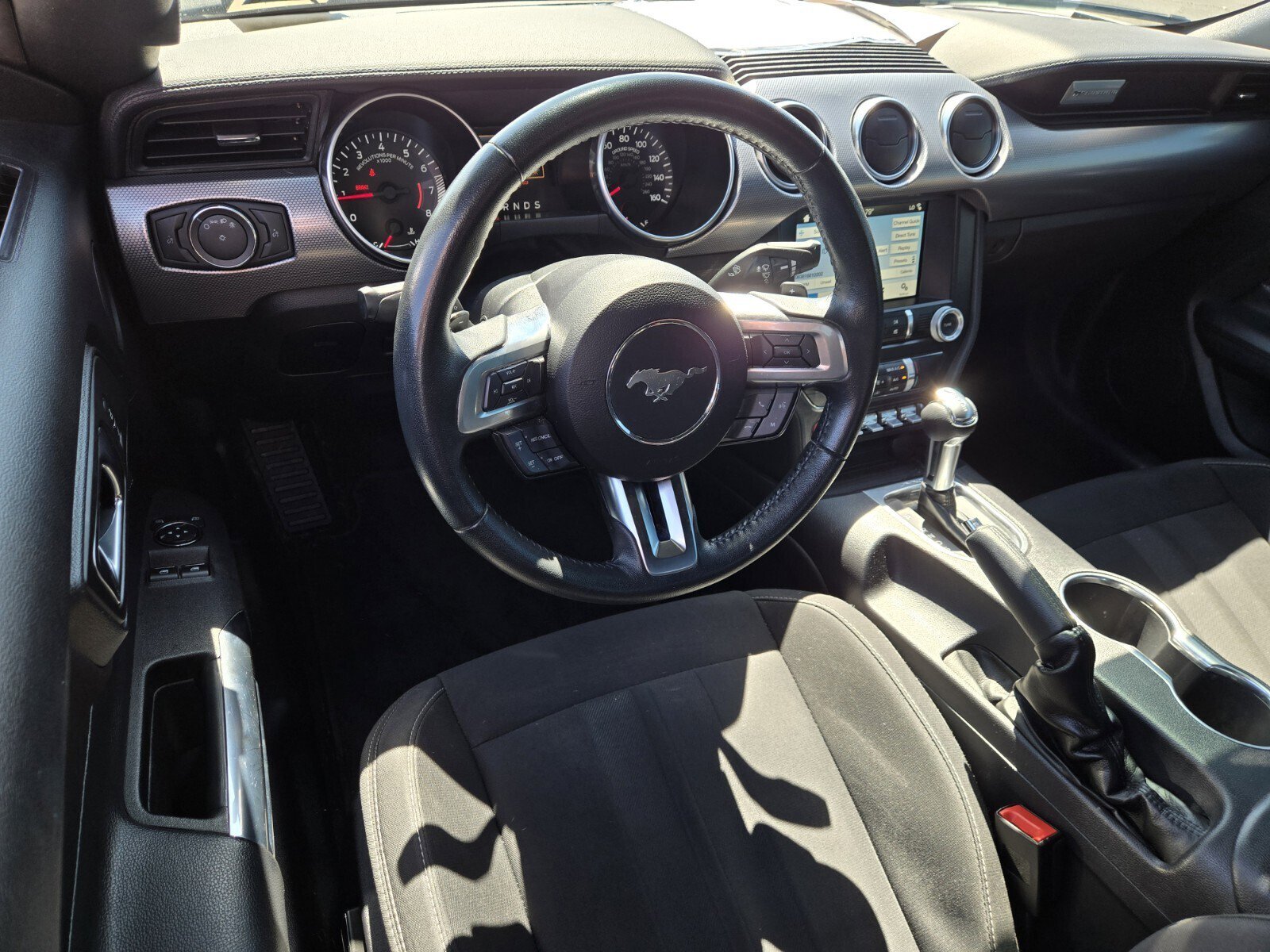 Used 2019 Ford Mustang Coupe w/ Equipment Group 101A RWD image 9