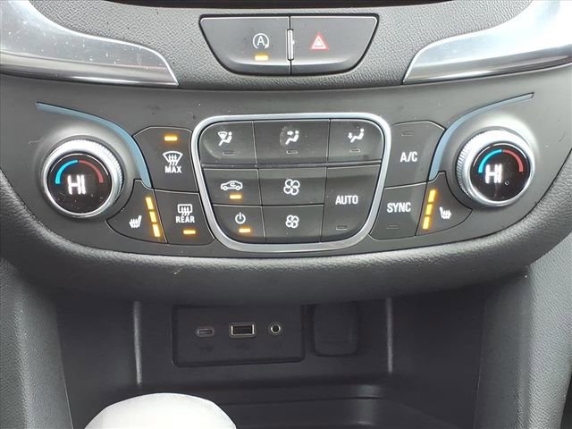 Used 2022 Chevrolet Equinox LT image 17