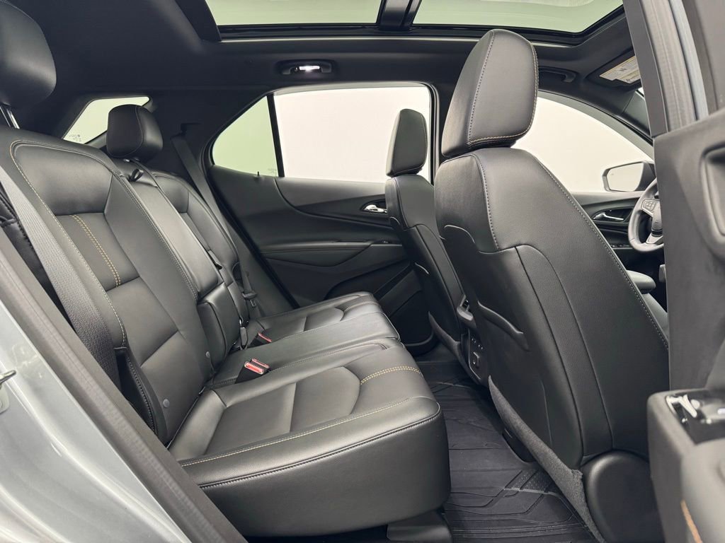 Used 2024 Chevrolet Equinox Premier image 38