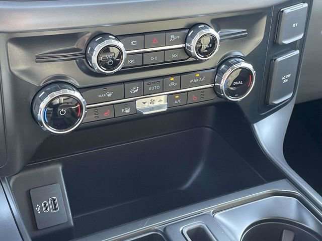 New 2025 Ford F150 Lightning XLT image 6