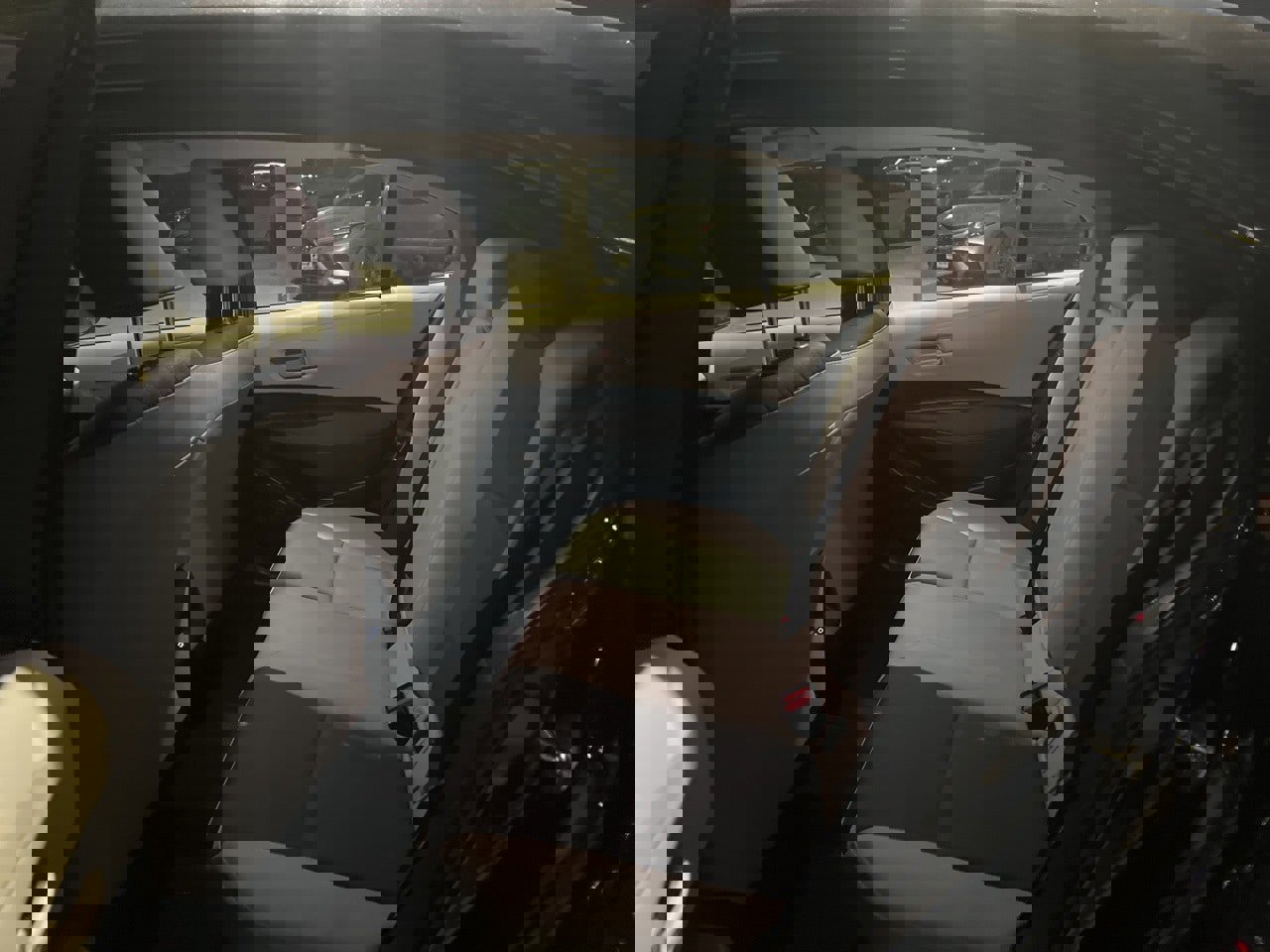 Used 2025 Toyota Corolla LE image 13