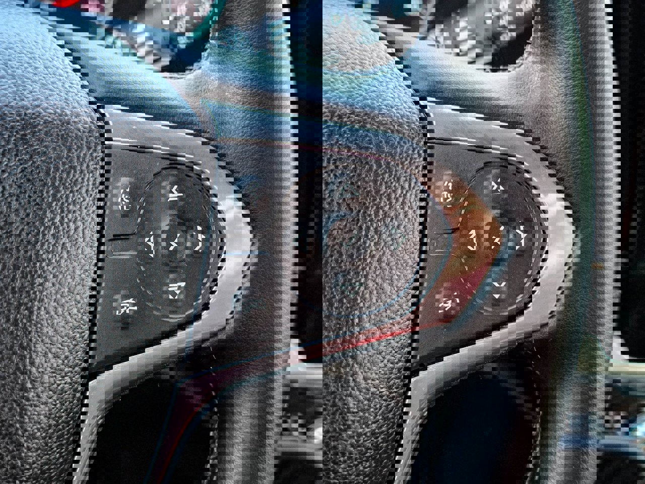 Certified 2023 Chevrolet Traverse LT w/ Rear Camera Mirror Package image 22